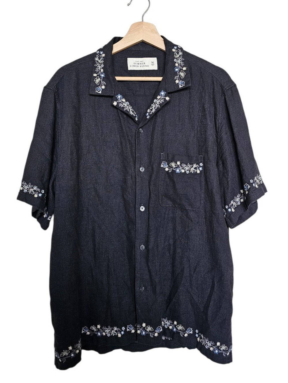 Abercrombie & Fitch Summer Linen Blend Embroidered Camp Shirt Size Medium